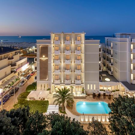 Litoraneo Suite Hotel Римини Екстериор снимка