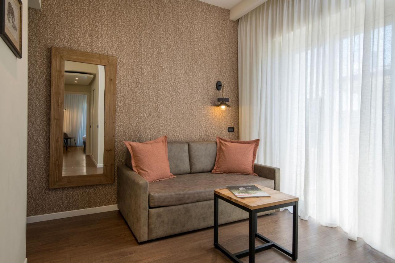 Litoraneo Suite Hotel Римини Екстериор снимка