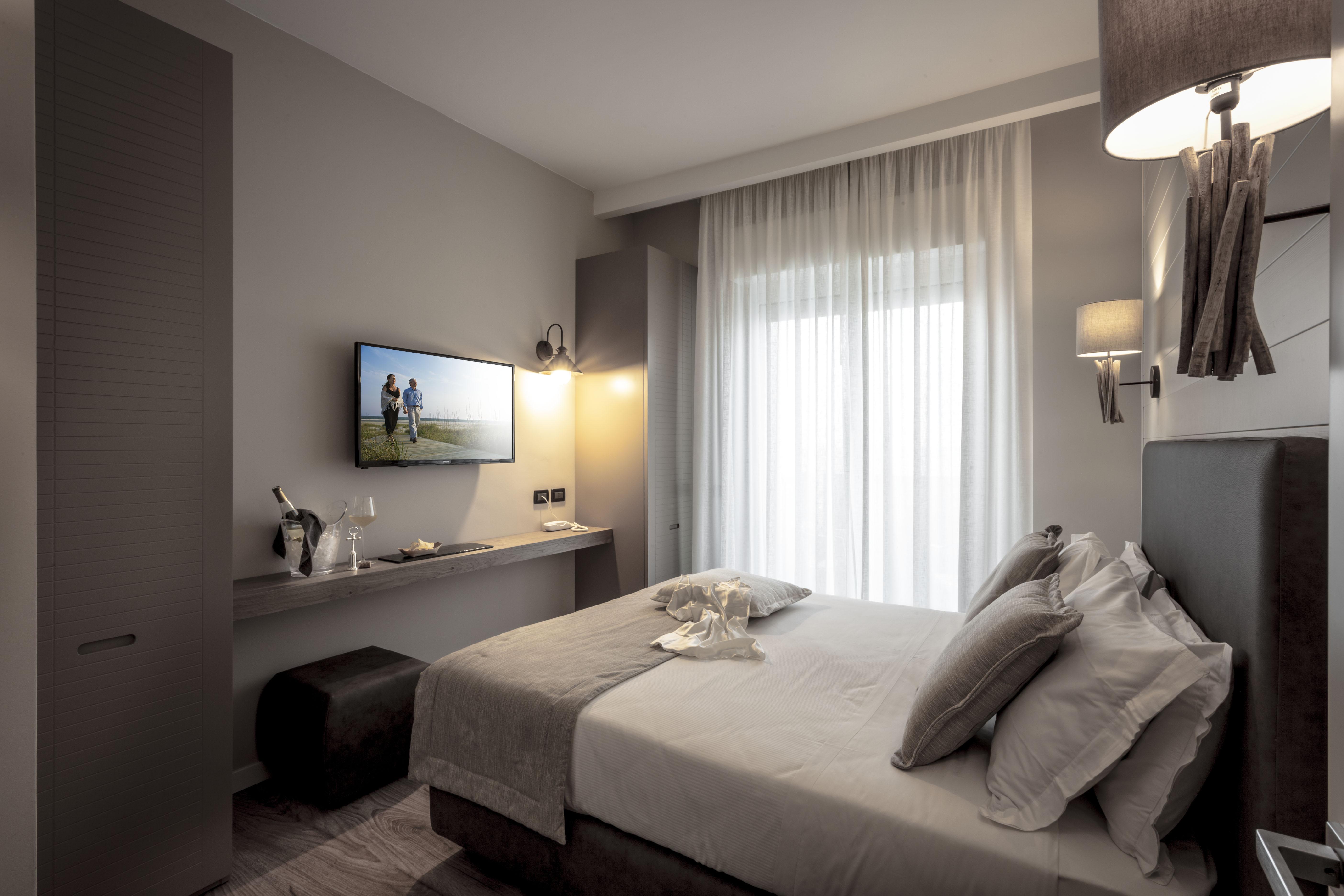 Litoraneo Suite Hotel Римини Стая снимка