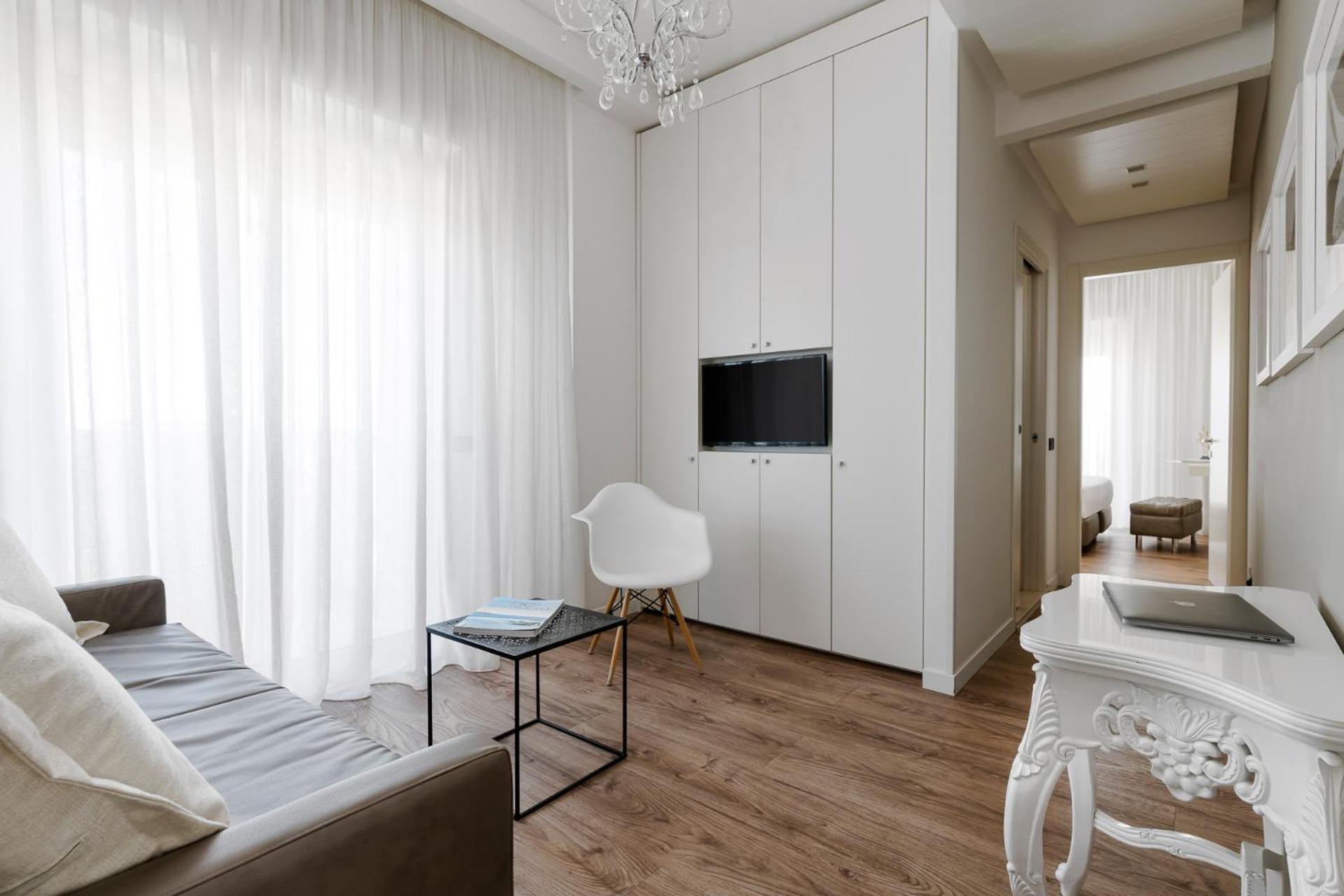 Litoraneo Suite Hotel Римини Екстериор снимка