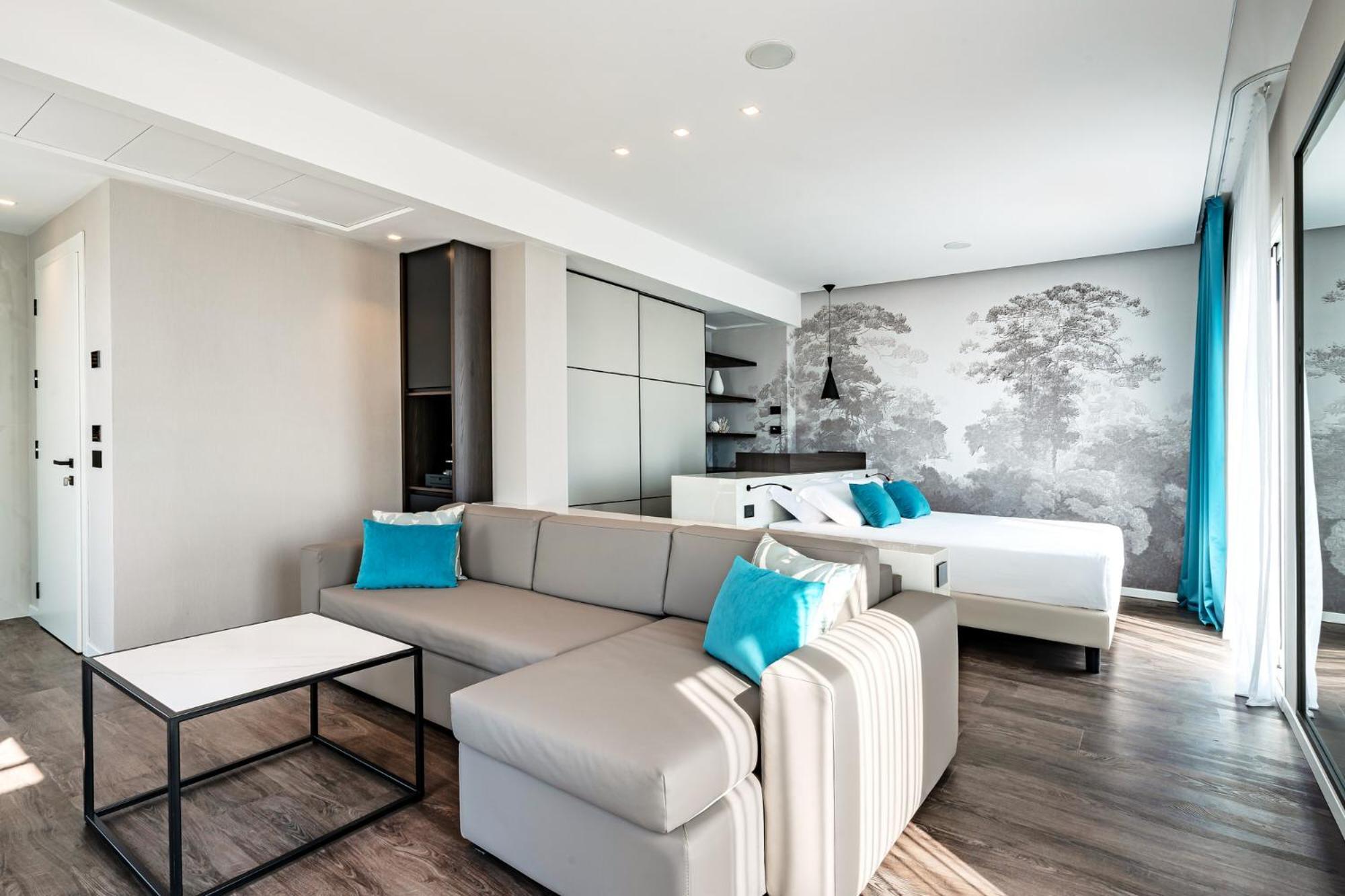 Litoraneo Suite Hotel Римини Екстериор снимка